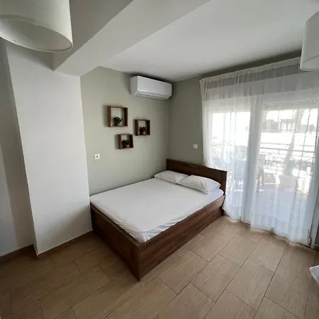 Happy Traveller Skg Apartament *
